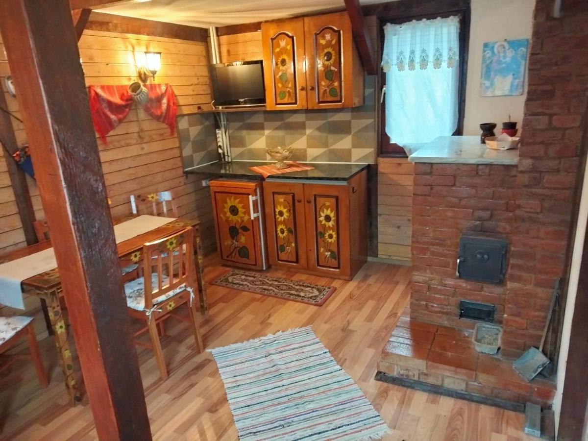 Casa Piscul Lupului Villa Pucioasa Dış mekan fotoğraf